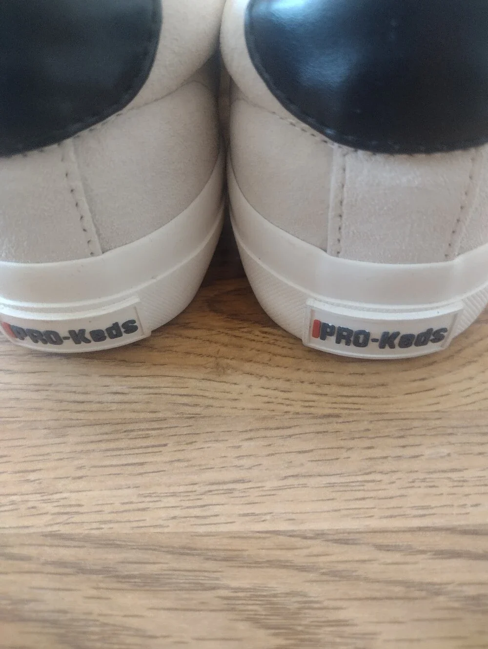 Men's Size 9 Pro Keds PH56803 Suede Lo-Top White Sneakers